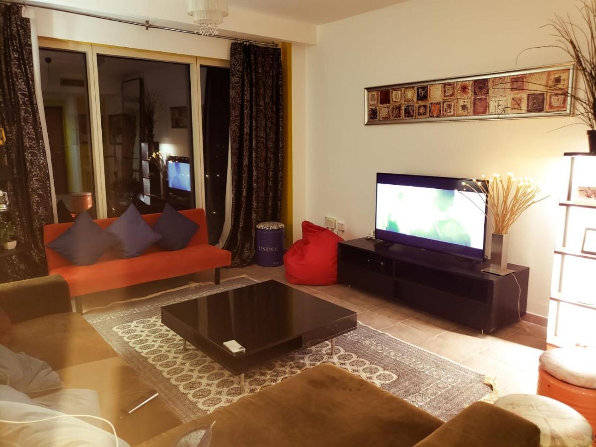 Travelers Backpackers Hostel Dubai Exterior photo