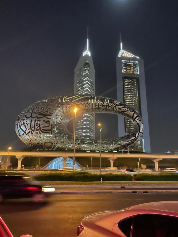 Travelers Backpackers Hostel Dubai Exterior photo