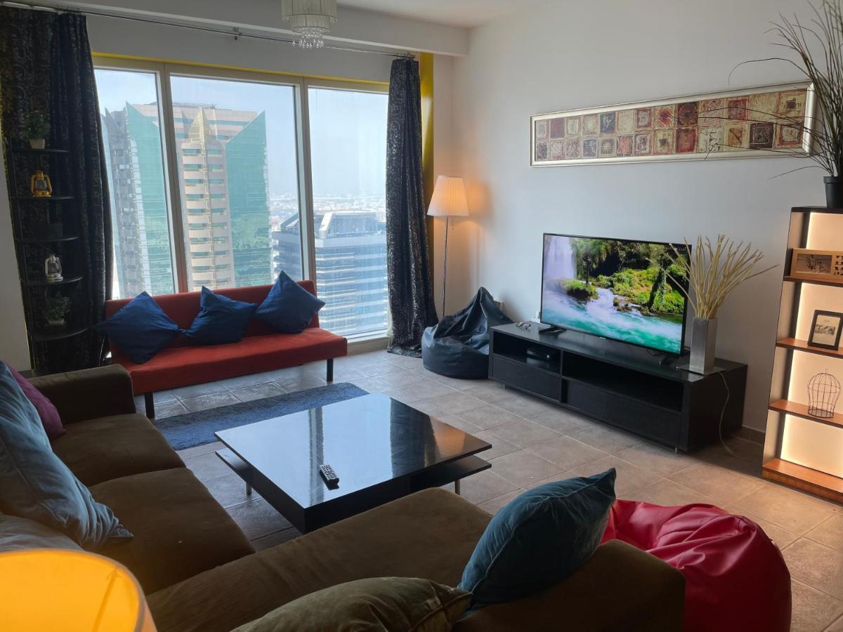 Travelers Backpackers Hostel Dubai Exterior photo